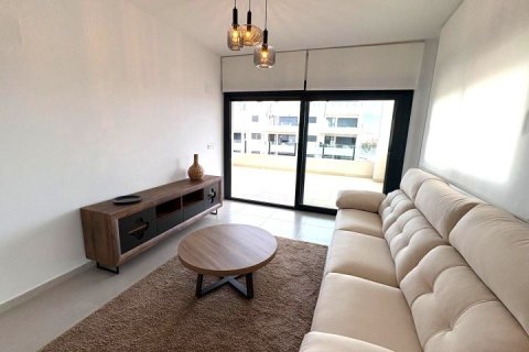 Apartment for sale in Alicante, Spain 3 bedrooms, 140 sq.m. No. 179558 - photo 13