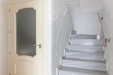 Huvila myytävänä La Florida, Alicante, Espanja, 4 makuuhuonetta, 105 m2 No. 179560 - kuva 27