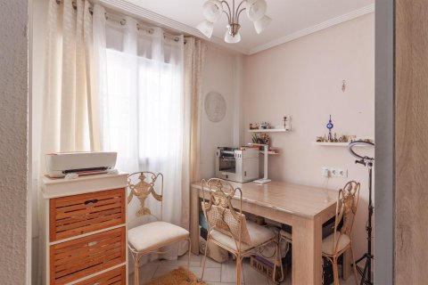 Huvila myytävänä La Florida, Alicante, Espanja, 4 makuuhuonetta, 105 m2 No. 179560 - kuva 24