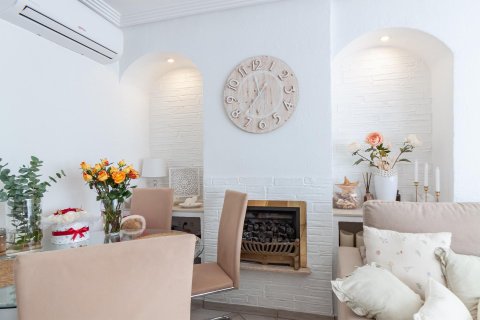 Huvila myytävänä La Florida, Alicante, Espanja, 4 makuuhuonetta, 105 m2 No. 179560 - kuva 14