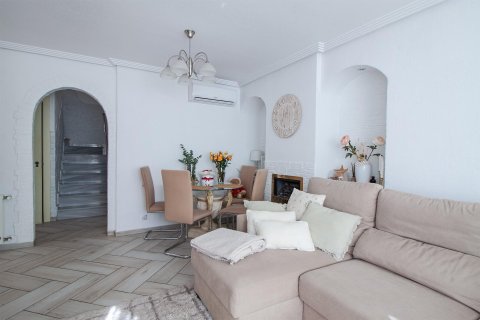 Huvila myytävänä La Florida, Alicante, Espanja, 4 makuuhuonetta, 105 m2 No. 179560 - kuva 11