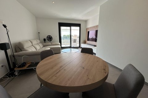 Apartment for sale in Urbanizacion Las Filipinas, Alicante, Spain 2 bedrooms, 85 sq.m. No. 179555 - photo 11
