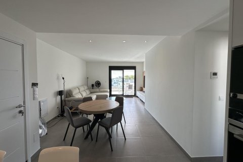 Apartment for sale in Urbanizacion Las Filipinas, Alicante, Spain 2 bedrooms, 85 sq.m. No. 179555 - photo 15