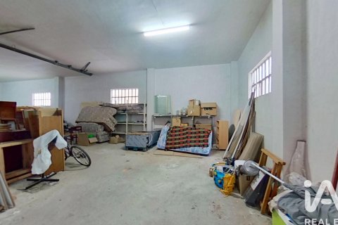 Продажа коммерческой недвижимости в Рокетес, Таррагона, Испания 2 спальни, 181м2 №187617 - фото 11