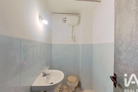 Продажа коммерческой недвижимости в Рокетес, Таррагона, Испания 2 спальни, 181м2 №187617 - фото 3