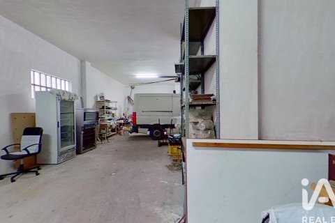 Продажа коммерческой недвижимости в Рокетес, Таррагона, Испания 2 спальни, 181м2 №187617 - фото 20
