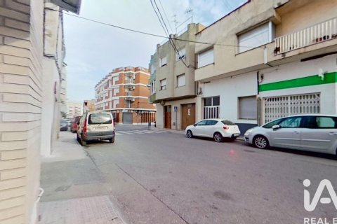 Продажа коммерческой недвижимости в Рокетес, Таррагона, Испания 2 спальни, 181м2 №187617 - фото 7
