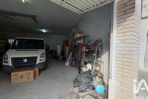 Продажа коммерческой недвижимости в Рокетес, Таррагона, Испания 2 спальни, 181м2 №187617 - фото 6