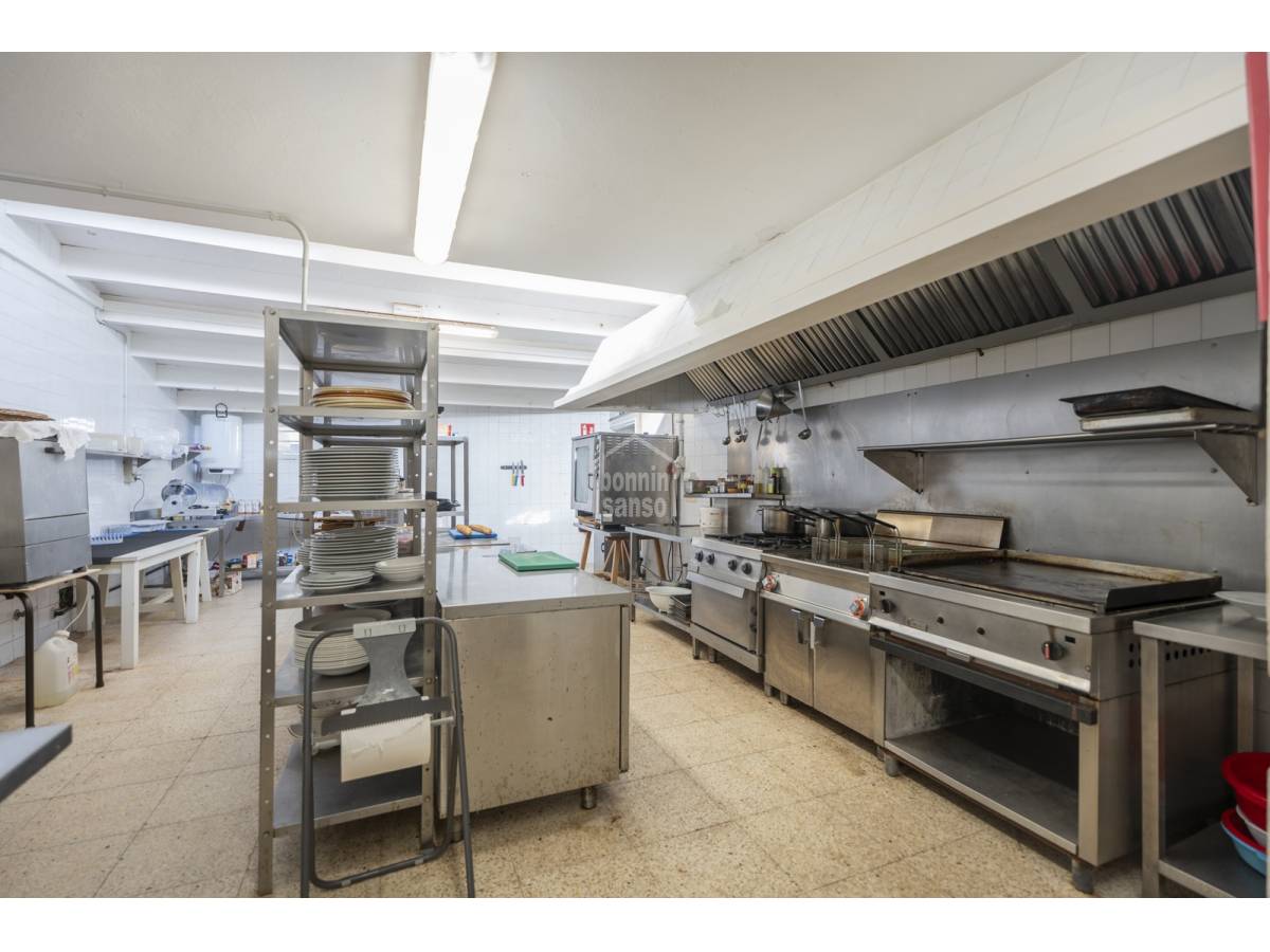 Bar/ristorante a Sant Lluis, Menorca, Spagna 328 mq. N° 147225