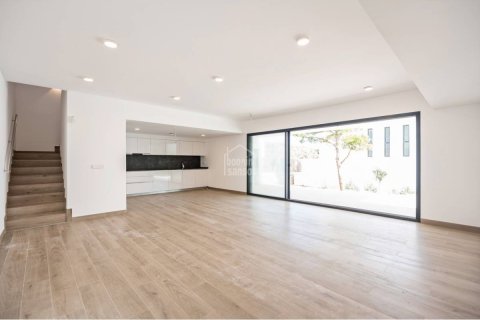 Villa en venta en Es Mercadal, Menorca, España 4 dormitorios, 196 m2 No. 147224 - foto 3