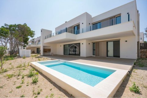 Villa en venta en Es Mercadal, Menorca, España 4 dormitorios, 196 m2 No. 147223 - foto 1