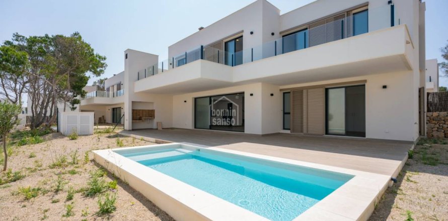 Villa en Es Mercadal, Menorca, España 4 dormitorios, 196 m2 No. 147223