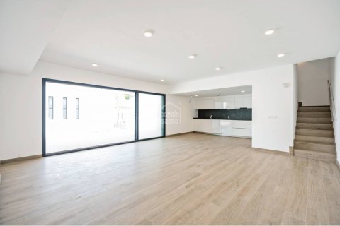 Villa en venta en Es Mercadal, Menorca, España 4 dormitorios, 196 m2 No. 147223 - foto 3