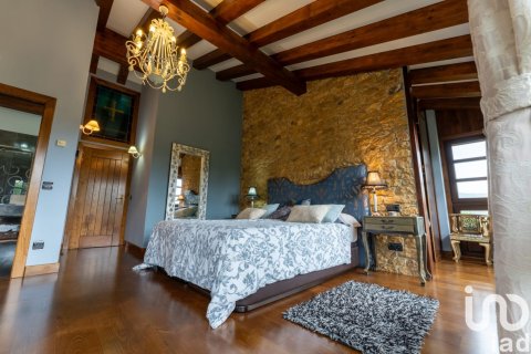 Продажа дома в Рибадедева, Астурия, Испания 4 спальни, 315м2 №153393 - фото 18