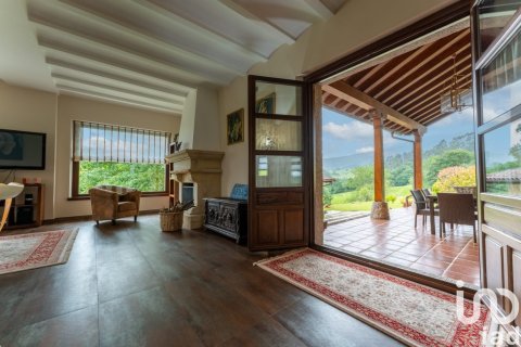 Продажа дома в Рибадедева, Астурия, Испания 4 спальни, 315м2 №153393 - фото 8