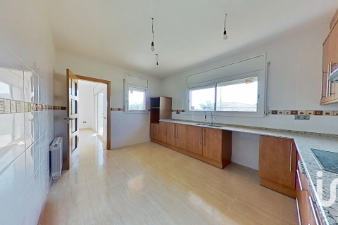 Продажа дома в Беллвей, Таррагона, Испания 5 спален, 215м2 №153397 - фото 15