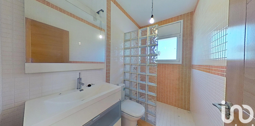 Дом в Беллвей, Таррагона, Испания 5 спален, 215м2 №153397