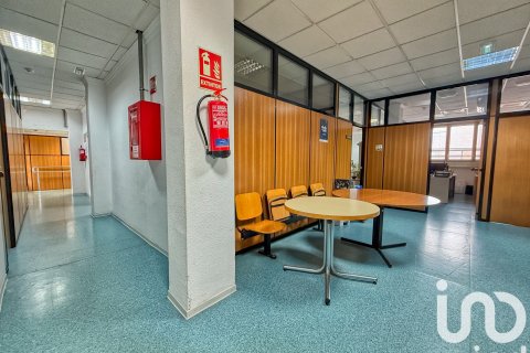 Продажа коммерческой недвижимости в Кастельон-де-ла-Плана, Кастельон, Испания 8738м2 №153395 - фото 11