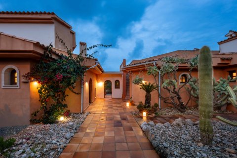 Villa for sale in Nova Santa Ponsa, Mallorca, Spain 4 bedrooms, 416 sq.m. No. 147013 - photo 22