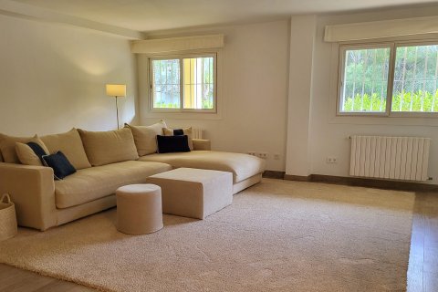 Apartment for sale in Cas Catala, Mallorca, Spain 4 bedrooms, 206 sq.m. No. 147009 - photo 10