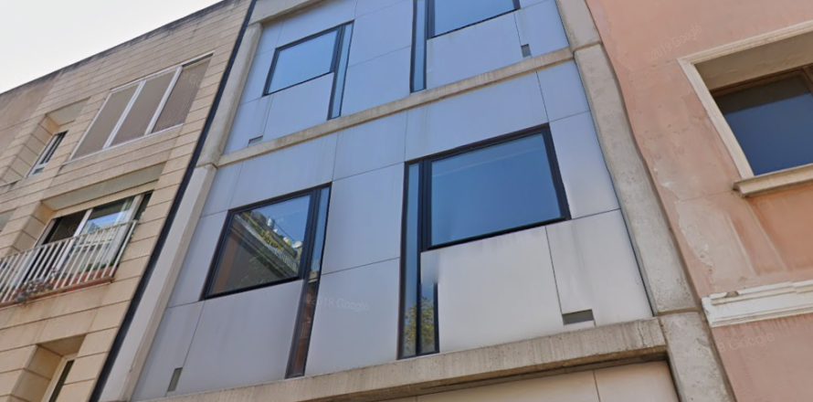 Proprietà commerciale a Les Corts (L'escala), Girona, Spagna 555 mq. N° 144673