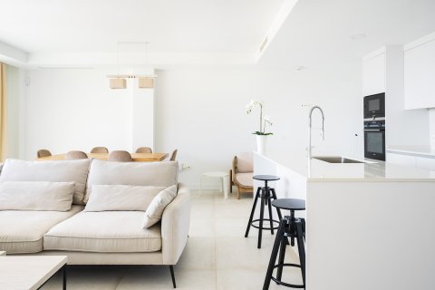 Rindu māja pārdošanā El Chaparral, Malaga, Spānijā 4 istabas, 170 m2 Nr. 144671 - attēls 10