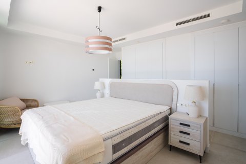 Rindu māja pārdošanā El Chaparral, Malaga, Spānijā 4 istabas, 170 m2 Nr. 144671 - attēls 24