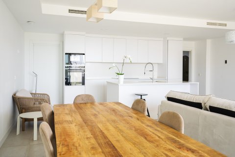 Rindu māja pārdošanā El Chaparral, Malaga, Spānijā 4 istabas, 170 m2 Nr. 144671 - attēls 5