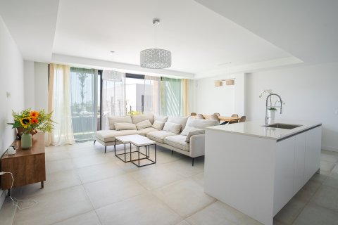 Rindu māja pārdošanā El Chaparral, Malaga, Spānijā 4 istabas, 170 m2 Nr. 144671 - attēls 8