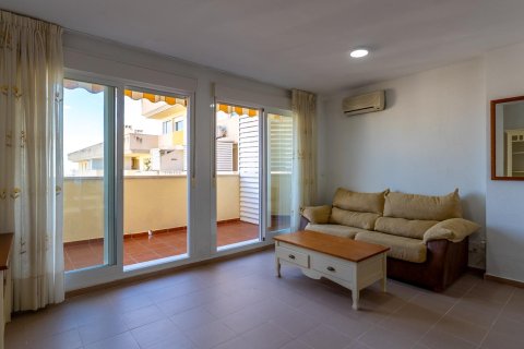 Penthouse for sale in Villajoyosa, Alicante, Spain 3 bedrooms, 98 sq.m. No. 144670 - photo 12