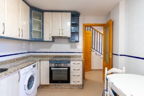 Penthouse for sale in Villajoyosa, Alicante, Spain 3 bedrooms, 98 sq.m. No. 144670 - photo 28