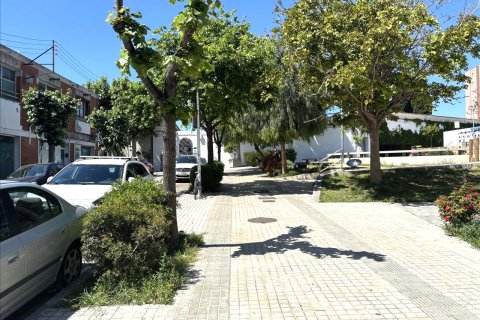 Huoneisto myytävänä Premia De Mar, Barcelona, Espanja, 3 makuuhuonetta, 106 m2 No. 186440 - kuva 3
