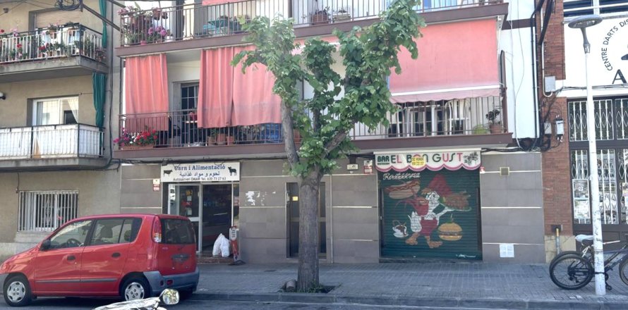 Huoneisto Premia De Mar, Barcelona, Espanja 3 makuuhuonetta, 106 m2 No. 186440