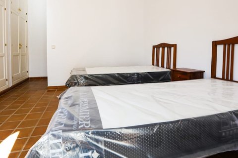 Villa for sale in Portals Nous, Mallorca, Spain 4 bedrooms, 390 sq.m. No. 148104 - photo 13