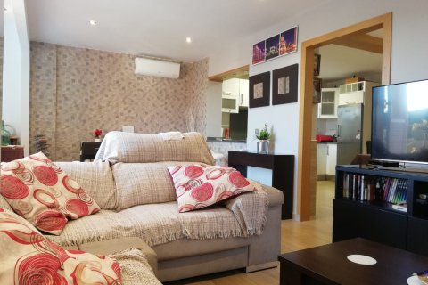 Duplex for sale in Mallorca, Spain 6 bedrooms, 190 sq.m. No. 148106 - photo 11