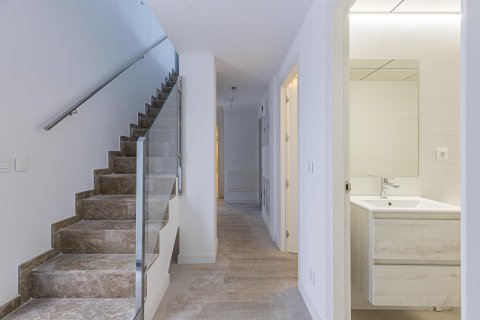 Продажа квартиры в Мурсия, Испания 3 спальни, 145м2 №155862 - фото 30