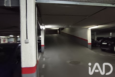Garage for sale in Madrid, Spain No. 187541 - photo 6