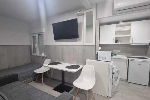 Apartment for sale in Torrevieja, Alicante, Spain 3 bedrooms, 105 sq.m. No. 165619 - photo 20