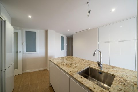 Apartament w Alicante, Hiszpania 4 sypialnie, 200 mkw. nr 165618 – zdjęcie 12