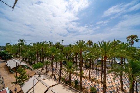 Apartament w Alicante, Hiszpania 4 sypialnie, 200 mkw. nr 165618 – zdjęcie 20