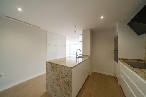 Apartament w Alicante, Hiszpania 4 sypialnie, 200 mkw. nr 165618 – zdjęcie 11