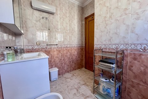 Kamienica Alicante, Hiszpania 2 sypialnie, 82 mkw. nr 140020 – zdjęcie 23