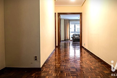 Huoneisto myytävänä Aranda de Duero, Burgos, Espanja, 3 makuuhuonetta, 160 m2 No. 195775 - kuva 11