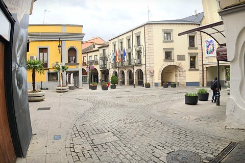 Huoneisto myytävänä Aranda de Duero, Burgos, Espanja, 3 makuuhuonetta, 160 m2 No. 195775 - kuva 3