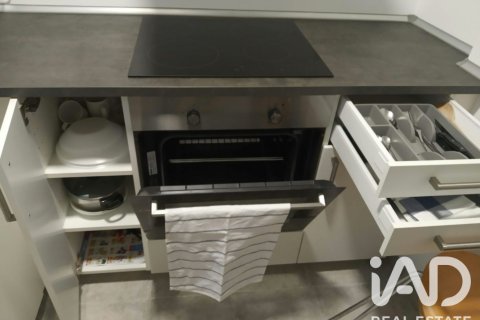 Wohnung zum Verkauf in Santurtzi, Biscay, Spanien 3 Schlafzimmer, 49 m2 Nr. 195773 - Foto 2