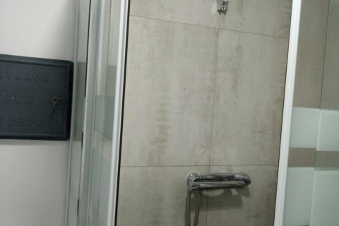 Wohnung zum Verkauf in Santurtzi, Biscay, Spanien 3 Schlafzimmer, 49 m2 Nr. 195773 - Foto 20