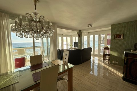 Apartment for sale Benidorm, Alicante, Spain 2 bedrooms, 140 sq.m. No. 109283 - photo 8