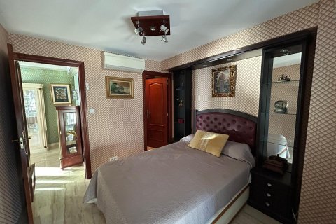 Apartment for sale Benidorm, Alicante, Spain 2 bedrooms, 140 sq.m. No. 109283 - photo 21