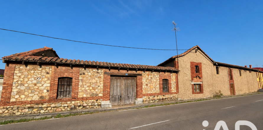 Lokal usługowy w Cuadros, Leon, Hiszpania 361 mkw. nr 192177