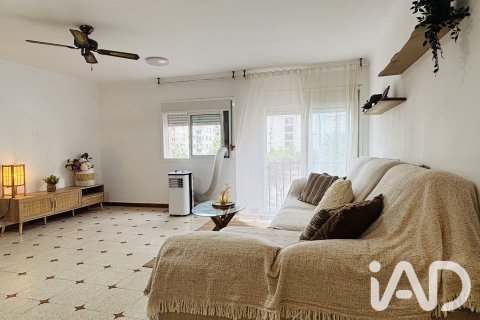 Apartment à vendre à Tarragona, Espagne, 2 chambres, 68 m2 No. 192178 - photo 3